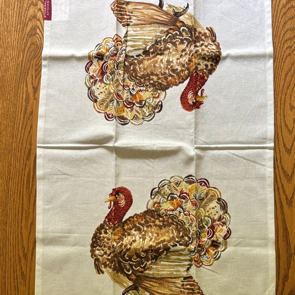 Other - NWT 

Colorful Turkey Print Kitchen Towel
Stonewall Kitchen